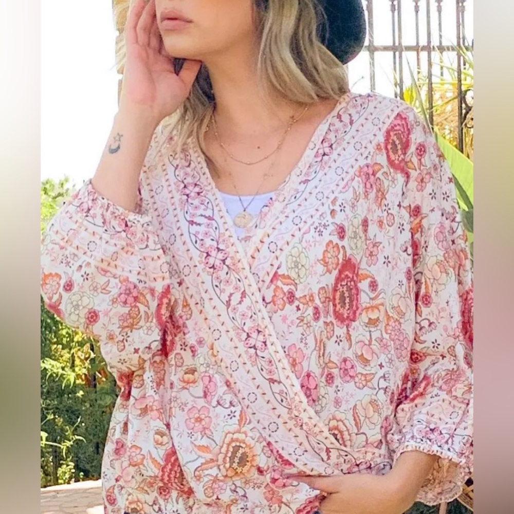 Bohemian Gypsy Wild Flower Blouse Long Sleeve Deep V-Neck High Low Oversized S